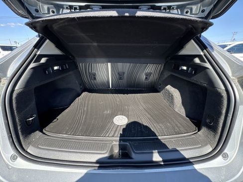 Used 2023 Buick Envision Avenir image 24