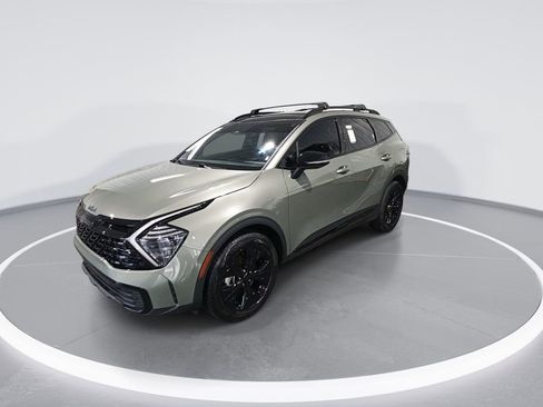 Used 2025 Kia Sportage X-Line w/ Premium Package image 4