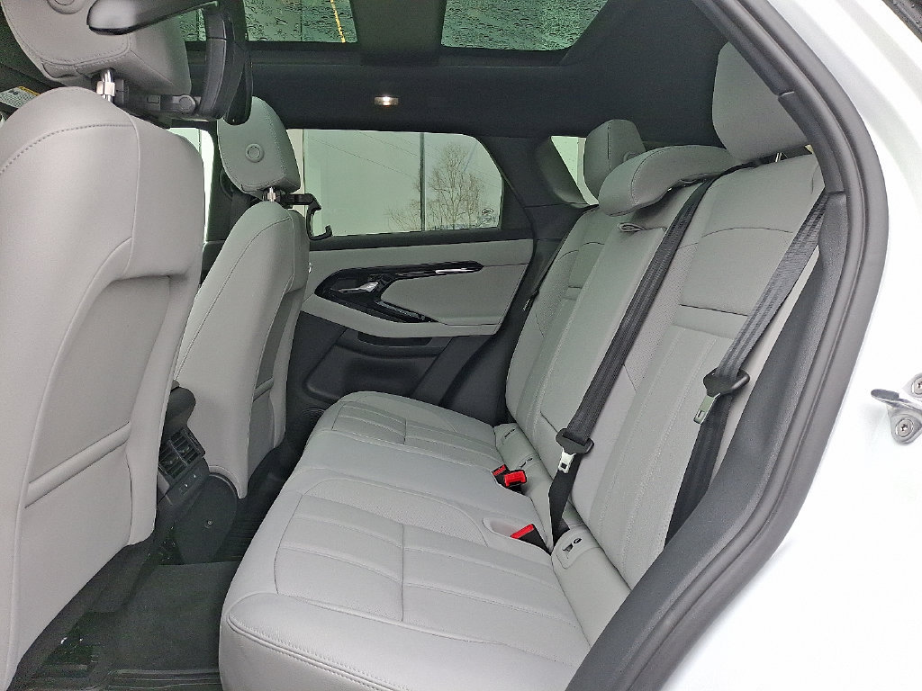 New 2026 Land Rover Range Rover Evoque S AWD/4WD image 6