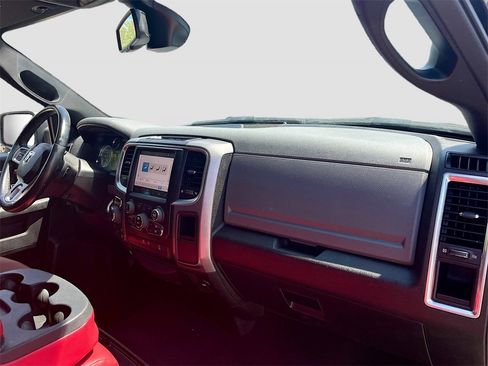 Used 2022 RAM 1500 Classic Warlock image 26