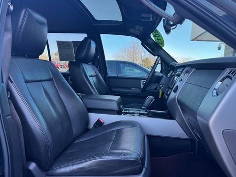 Used 2013 Ford Expedition Limited image 17