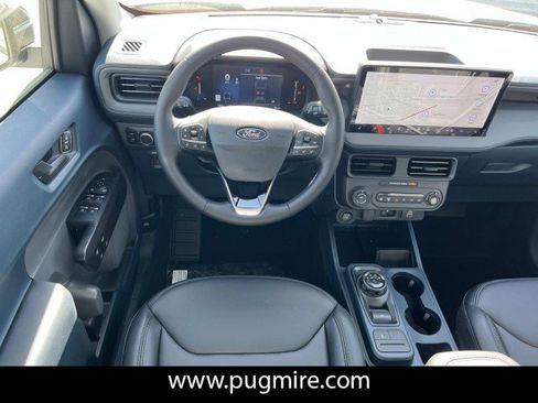 New 2026 Ford Maverick Lariat w/ Black Appearance Package image 17