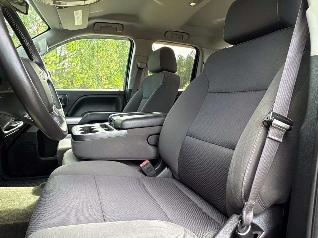 Used 2017 Chevrolet Silverado 1500 LT w/ All Star Edition AWD/4WD image 15