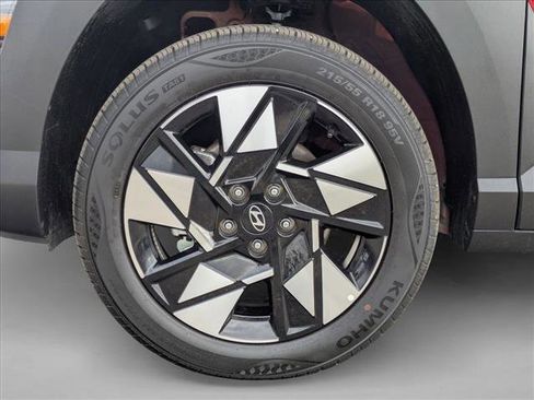 Used 2025 Hyundai Kona SEL image 22
