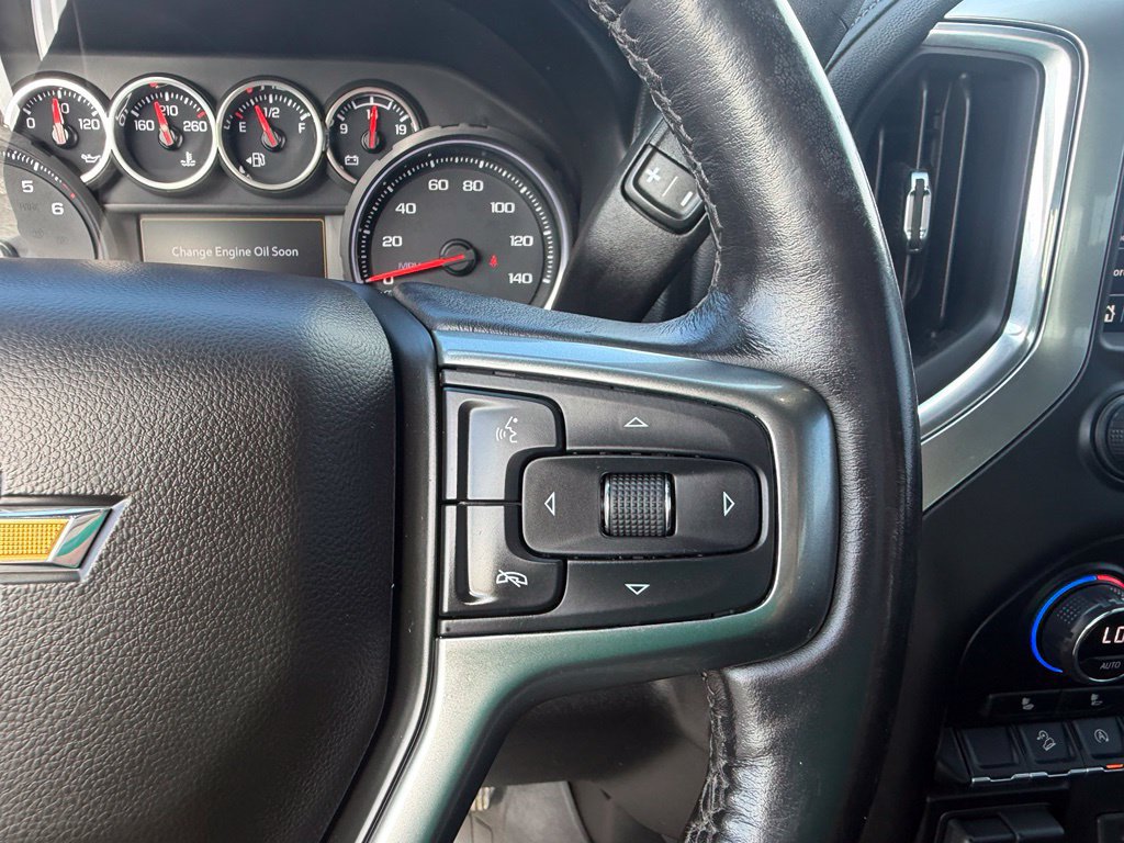 Used 2021 Chevrolet Silverado 1500 LT AWD/4WD image 29