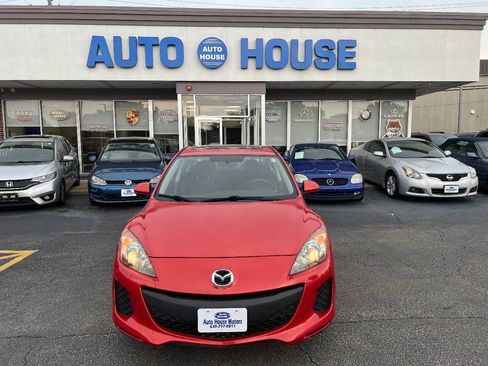 Used 2013 MAZDA MAZDA3 i Touring FWD image 2
