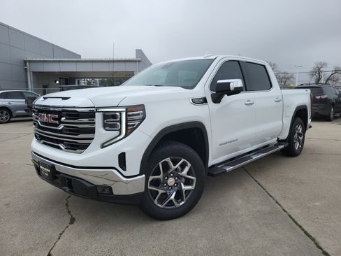 New 2026 GMC Sierra 1500 SLT w/ SLT Premium Package image 1