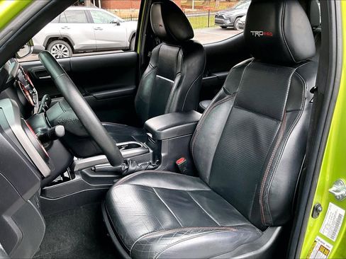 Used 2022 Toyota Tacoma TRD Pro image 8
