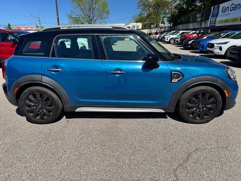 Used 2017 MINI Cooper Countryman S FWD image 6
