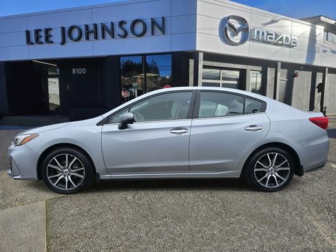 Used 2017 Subaru Impreza 2.0i Limited image 4