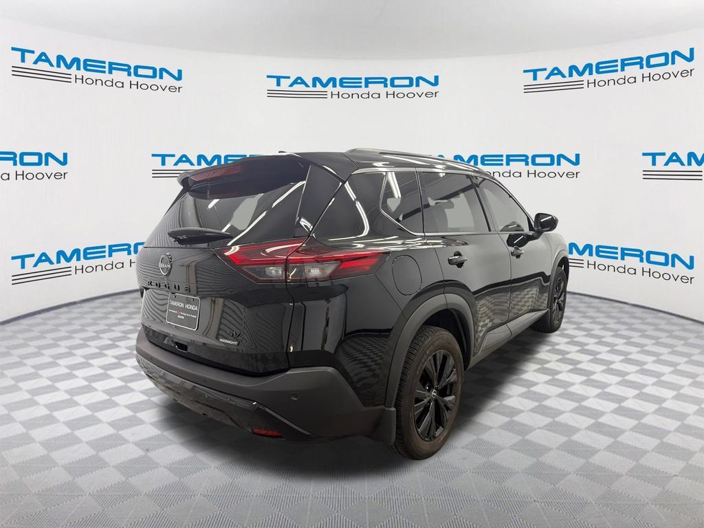 Used 2023 Nissan Rogue SV w/ SV Premium B Package FWD image 5