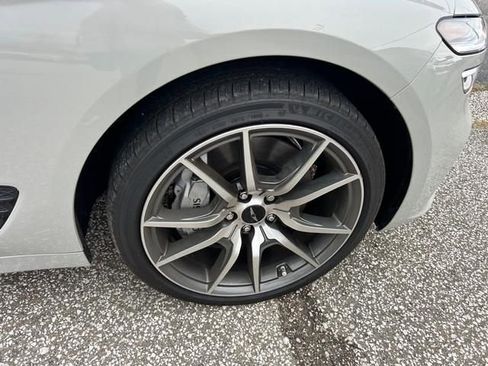Used 2024 Genesis G70 2.5T image 33