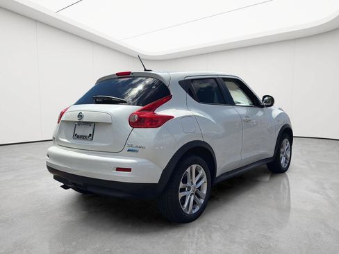 Used 2014 Nissan Juke SL AWD/4WD image 8