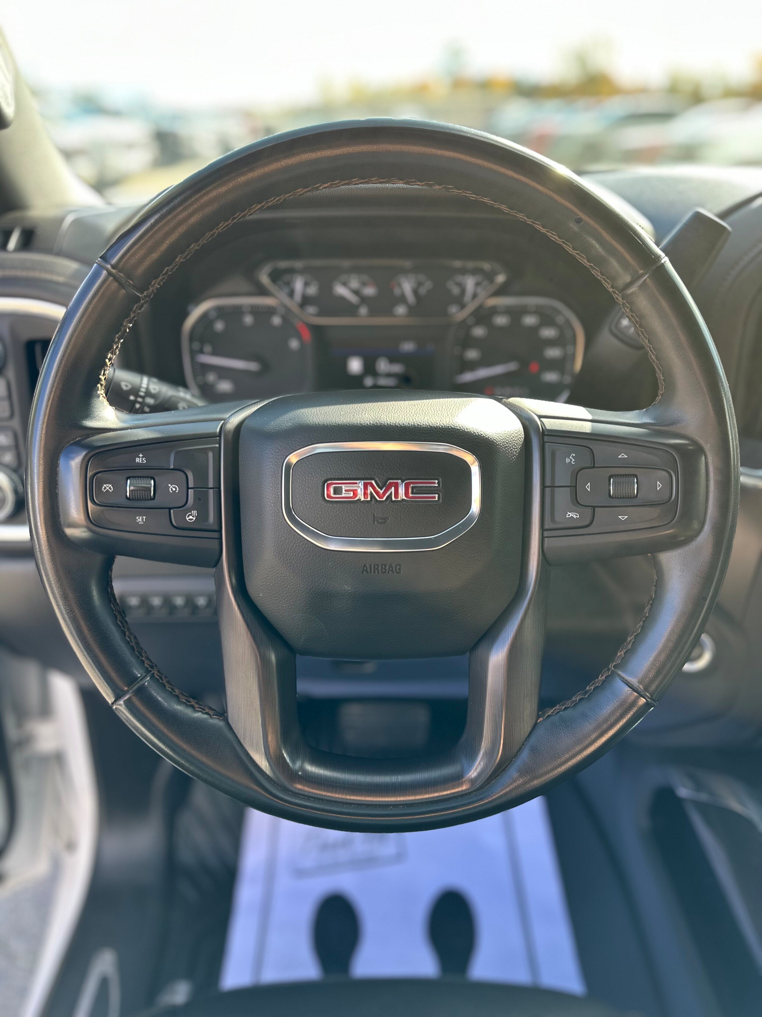 Used 2023 GMC Sierra 2500 AT4 w/ AT4 Preferred Package AWD/4WD image 22