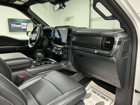 Used 2025 Ford F150 Lariat AWD/4WD image 58