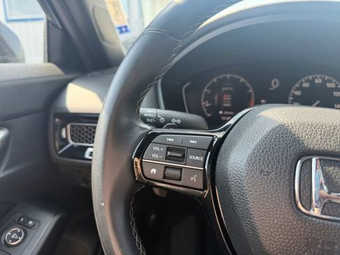 Used 2025 Honda Civic Sport image 18