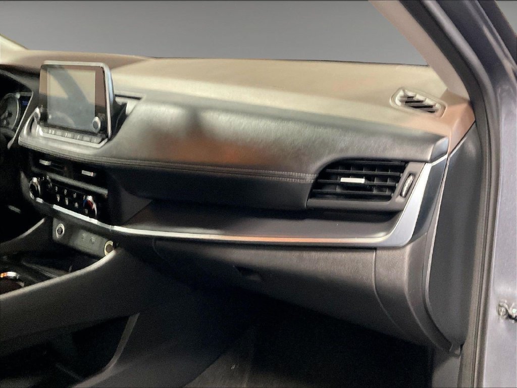 Certified 2023 Nissan Rogue S AWD/4WD image 13