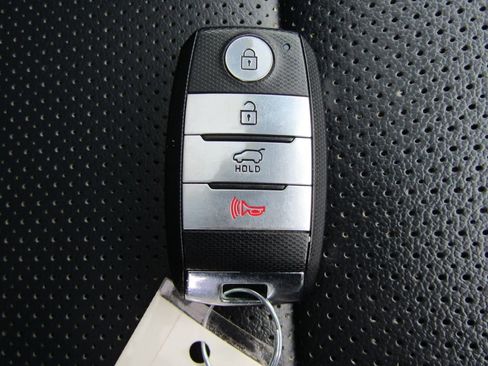 Used 2020 Kia Sportage SX image 34