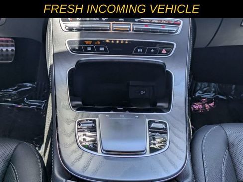 Used 2022 Mercedes-Benz E 350 Sedan image 17