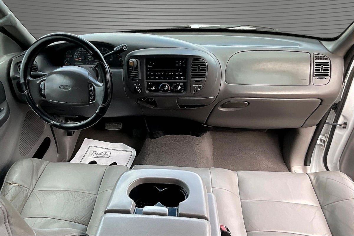 Used 2001 Ford F150 XL AWD/4WD image 8