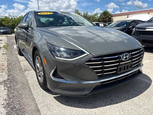 Used 2021 Hyundai Sonata SE FWD image 1