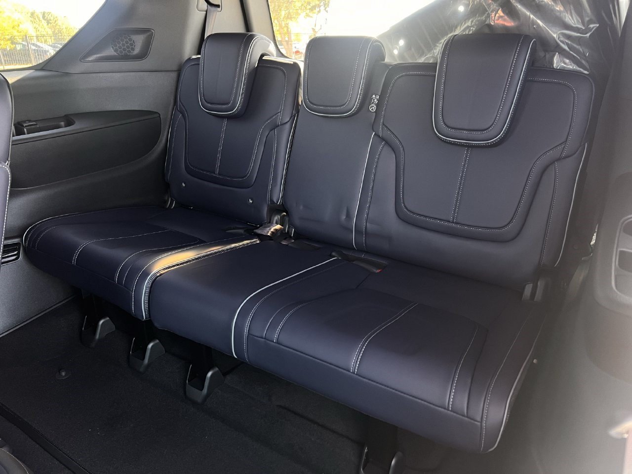 New 2027 INFINITI QX80 Sensory w/ Sport Exterior Package AWD/4WD image 27