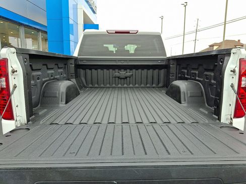 Used 2022 Chevrolet Silverado 1500 Custom image 26