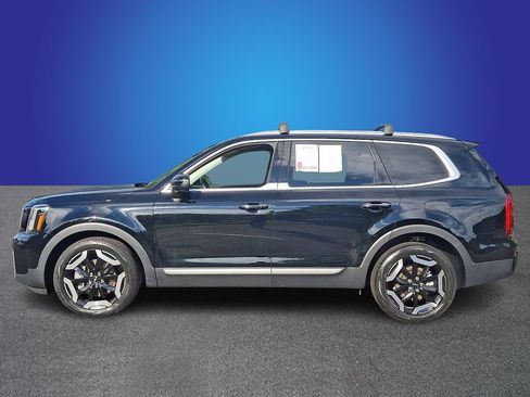 Used 2023 Kia Telluride S AWD/4WD image 7