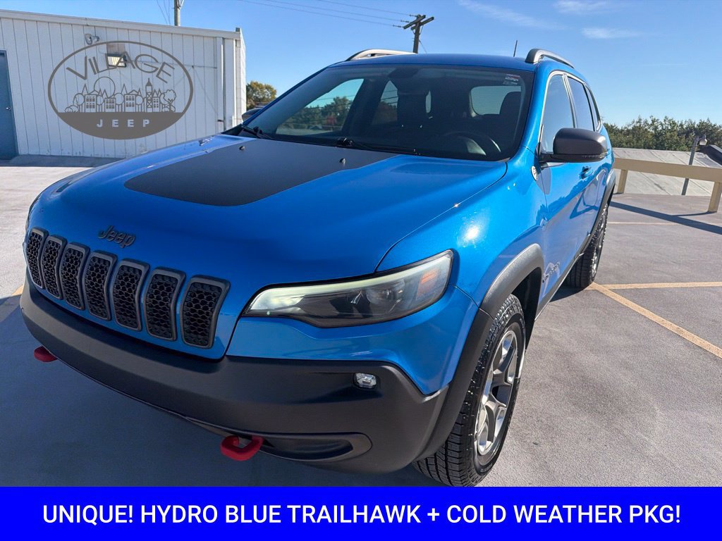 Used 2019 Jeep Cherokee Trailhawk w/ Cold Weather Group AWD/4WD image 4