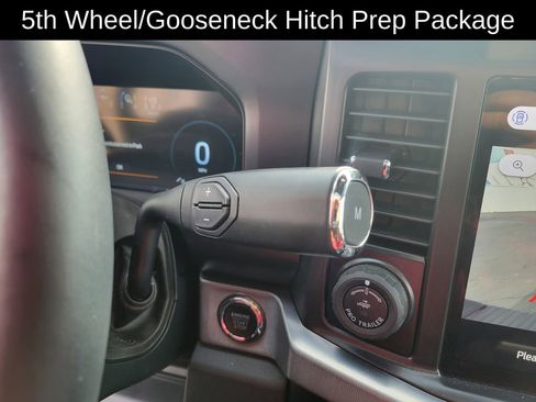 Used 2025 Ford F350 Platinum image 31