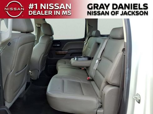 Used 2014 GMC Sierra 1500 SLT w/ SLT Crew Cab Value Package RWD image 26