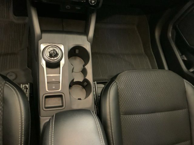 Used 2025 Ford Escape SE FWD image 23