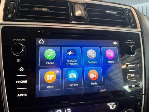 Used 2019 Subaru Outback 2.5i Premium AWD/4WD image 2
