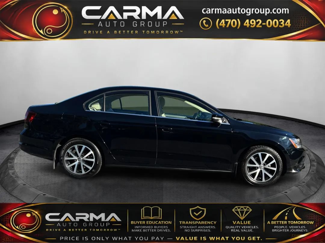 Used 2017 Volkswagen Jetta SE FWD image 6