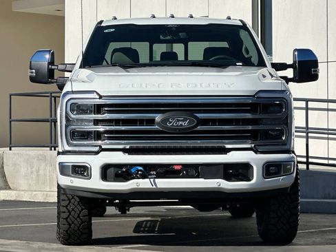 New 2026 Ford F250 Platinum w/ Platinum Plus Package image 8
