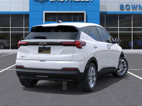 New 2027 Chevrolet Bolt LT image 4