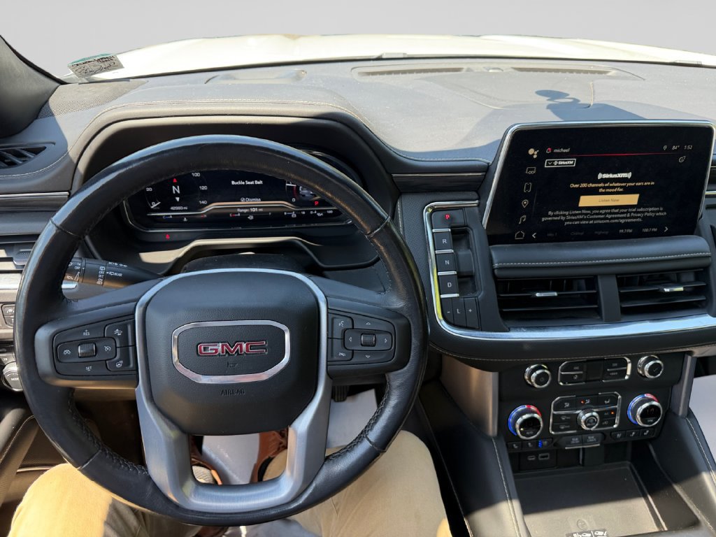 Used 2022 GMC Yukon SLT w/ SLT Luxury Package AWD/4WD image 25