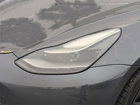 Used 2022 Tesla Model 3 Long Range image 10