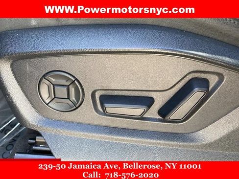 Used 2023 Audi Q7 3.0T Premium Plus AWD/4WD image 32