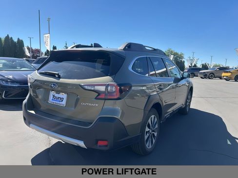 Used 2023 Subaru Outback Limited image 5