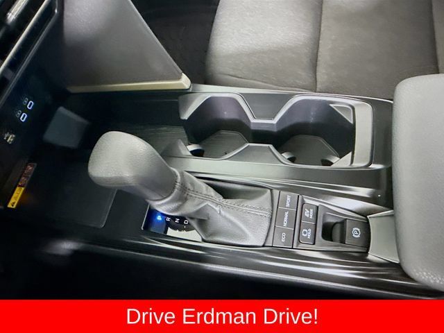 Used 2026 Toyota Camry LE w/ Convenience Package FWD image 19