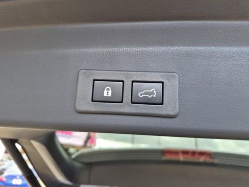 New 2026 Subaru Ascent Limited image 9