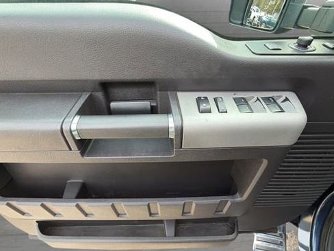 Used 2015 Ford F250 Lariat w/ Lariat Interior Package image 18