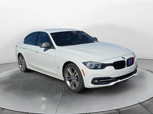 Used 2017 BMW 330e RWD image 7