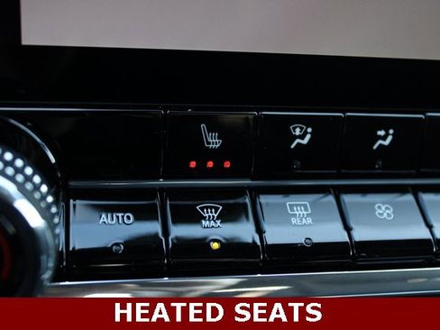 Used 2024 GMC Canyon Elevation w/ Convenience Package image 14