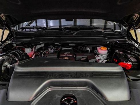 Used 2023 RAM 3500 Laramie image 8