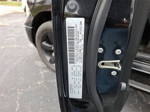 Used 2018 RAM 1500 Big Horn image 25