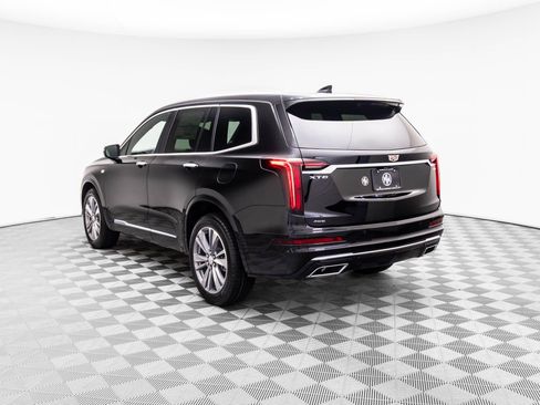 New 2025 Cadillac XT6 Premium Luxury image 6