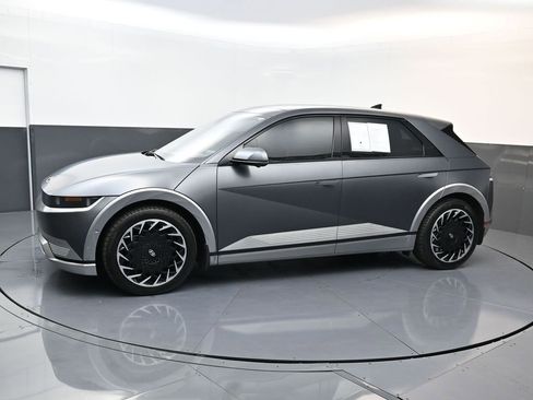 Certified 2023 Hyundai Ioniq 5 Limited w/ Cargo Package image 6