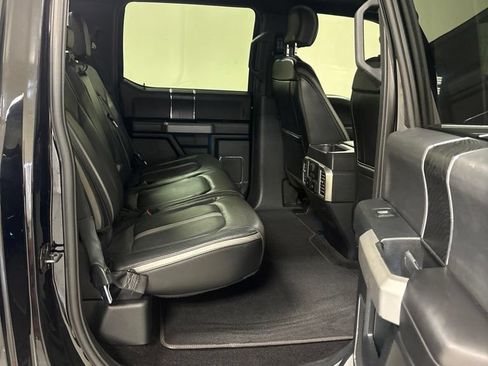 Used 2018 Ford F150 Platinum w/ Equipment Group 701A Luxury AWD/4WD image 30